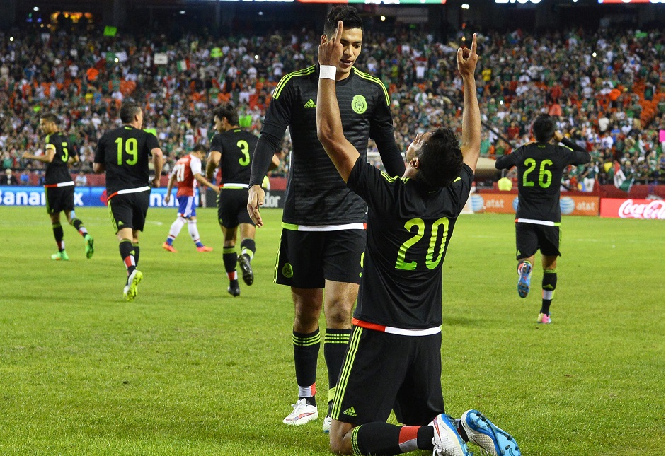 Report: Liverpool rival Napoli for Mexico international 
