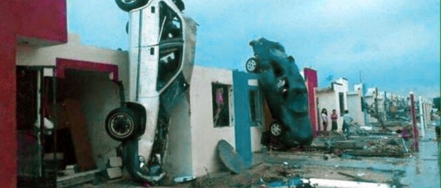 AL MENOS 11 MUERTOS POR TORNADO EN MÉXICO