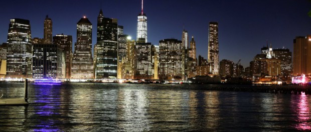 NY A OSCURAS