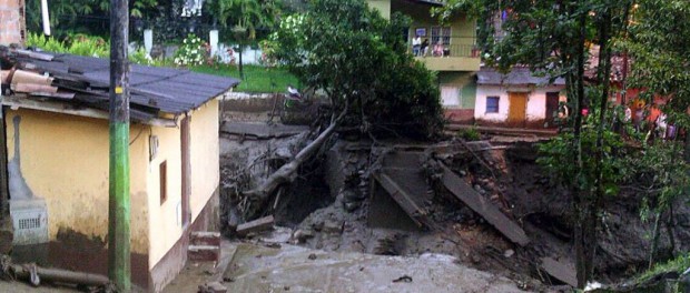 ASCIENDE A 33 LA CIFRA DE MUERTOS POR AVALANCHA EN NORESTE DE COLOMBIA