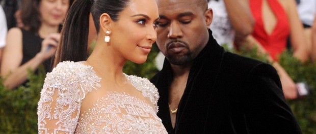ESP-CEL KIM KARDASHIAN-BEBE