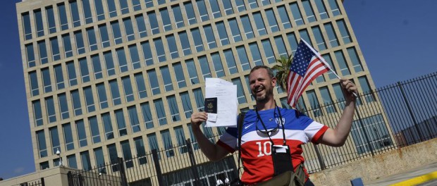 CUBA Y EEUU RESTABLECEN SUS RELACIONES CON LA APERTURA DE LA EMBAJADA CUBANA