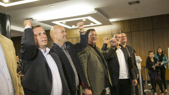 heroes cubanos asamblea