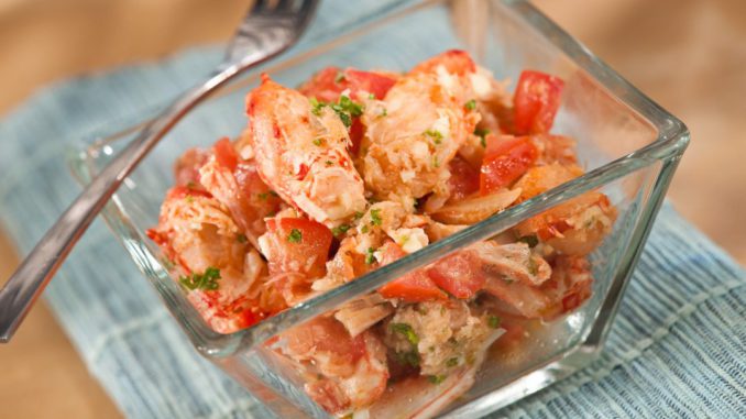 langosta con tomate