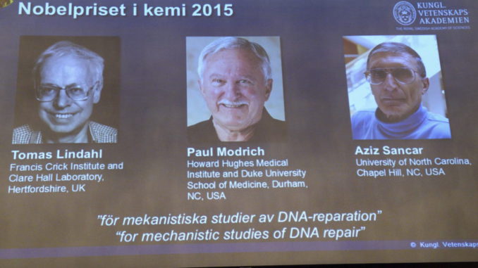 TRES INVESTIGADORES COMPARTEN EL NOBEL DE QUÍMICA POR ESTUDIOS SOBRE EL ADN
