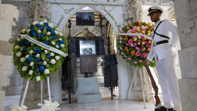 R. DOMINICANA CELEBRA ANIVERSARIO DEL DESCUBRIMIENTO DE AMÉRICA