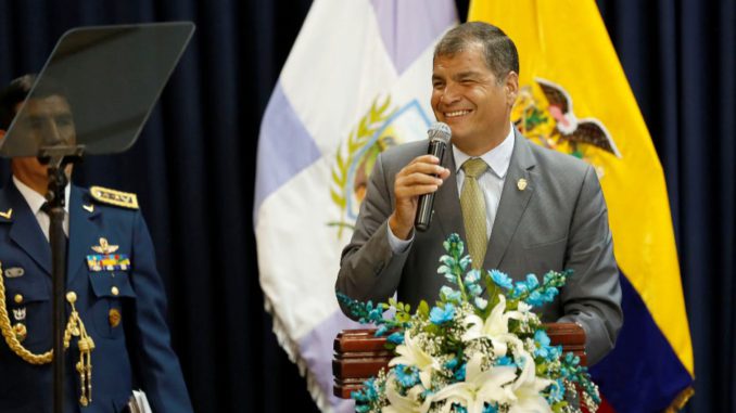 correa superávit