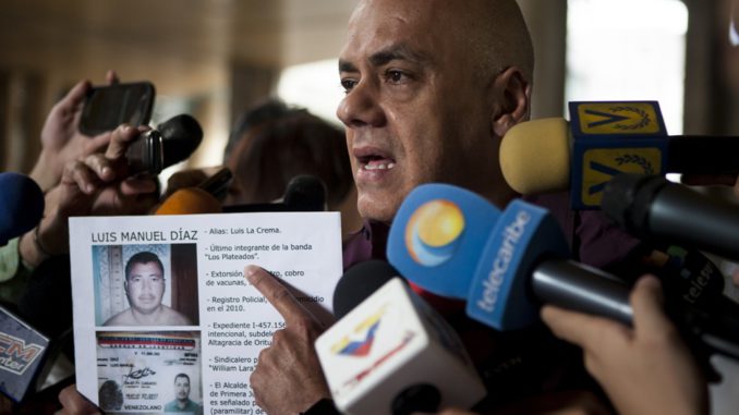 CHAVISMO AFIRMA QUE OPOSITOR MUERTO FORMABA PARTE DE UNA BANDA CRIMINAL