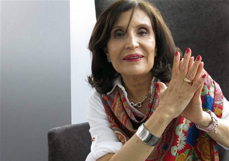 Angeles Mastretta FIL