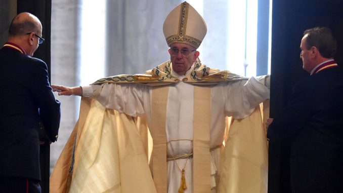 EL PAPA FRANCISCO INAUGURA EL JUBILEO DE LA MISERICORDIA