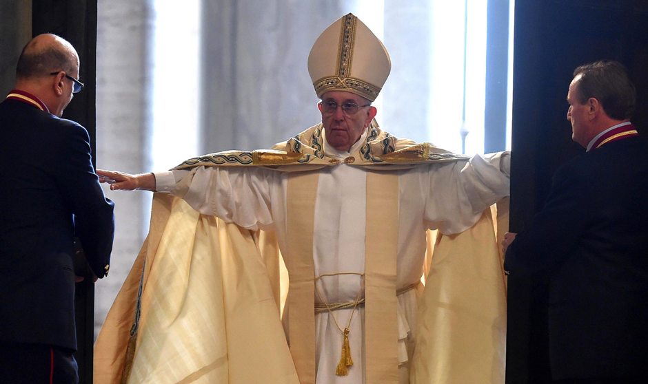 EL PAPA FRANCISCO INAUGURA EL JUBILEO DE LA MISERICORDIA