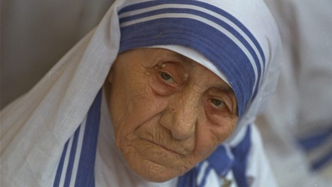 PAPA-MADRE TERESA