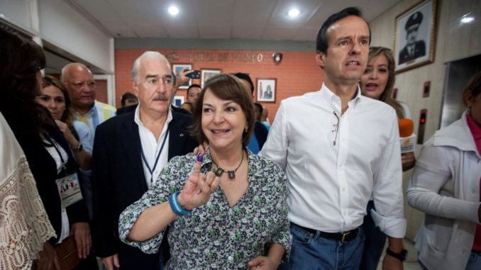 ABREN LOS COLEGIOS ELECTORALES EN VENEZUELA PARA RENOVAR EL PARLAMENTO