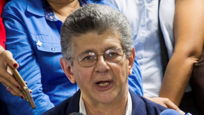 Oposición venezolana elige a Ramos Allup presidente del nuevo Parlamento