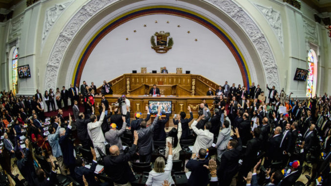 INSTALACIÓN DE LA ASAMBLEA NACIONAL DE VENEZUELA