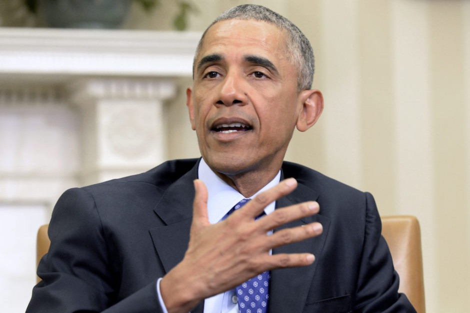 OBAMA SE REÚNE CON AUTORIDADES PARA DISCUTIR CÓMO FRENAR VIOLENCIA ARMADA EN EL PAÍS