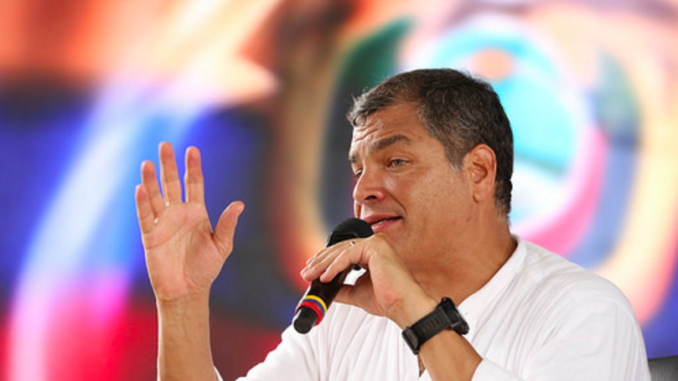Guayaquil (Guayas), 13 febrero 2016.- El Presidente de la República, Rafael Correa, presentó su informe semanal de actividades desde el Centro Cívico Eloy Alfaro. Foto: Eduardo Santillán T./Presidencia de la República