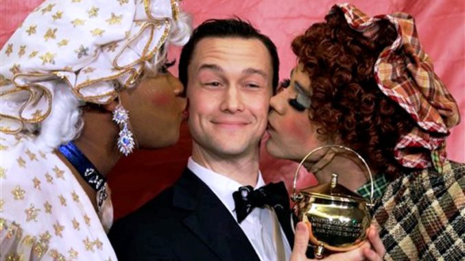 Joseph Gordon Levitt premio de teatro Hasty Pudding