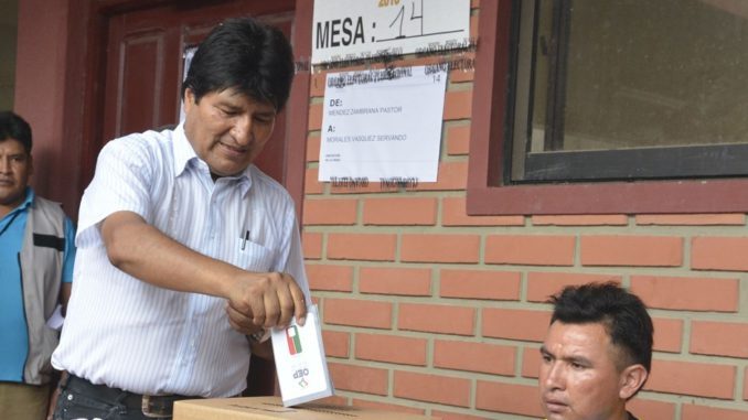 EVO MORALES ESPERA PARTICIPACIÓN MASIVA EN REFERENDO SOBRE SU REELECCIÓN