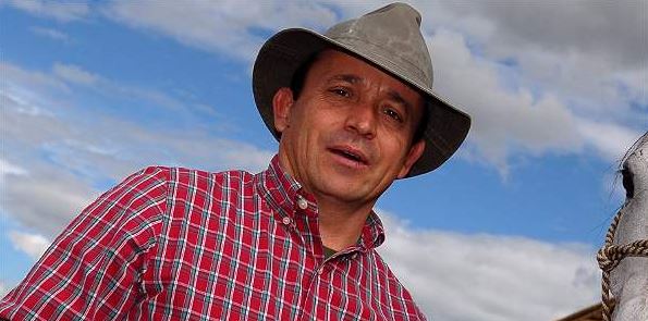 santiago_uribe