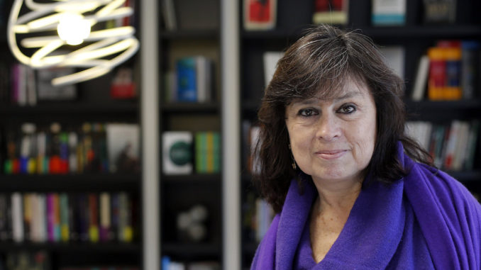 LAURA RESTREPO: "LA SENSACIÓN DEL MAL SE SIENTE MUY FUERTE"