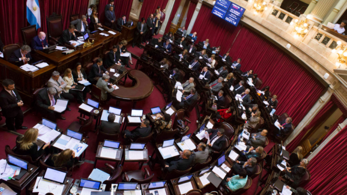 El kirchnerismo dará quórum en el Senado argentino para tratar pago de deuda