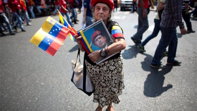 Chavez muerto 3 años