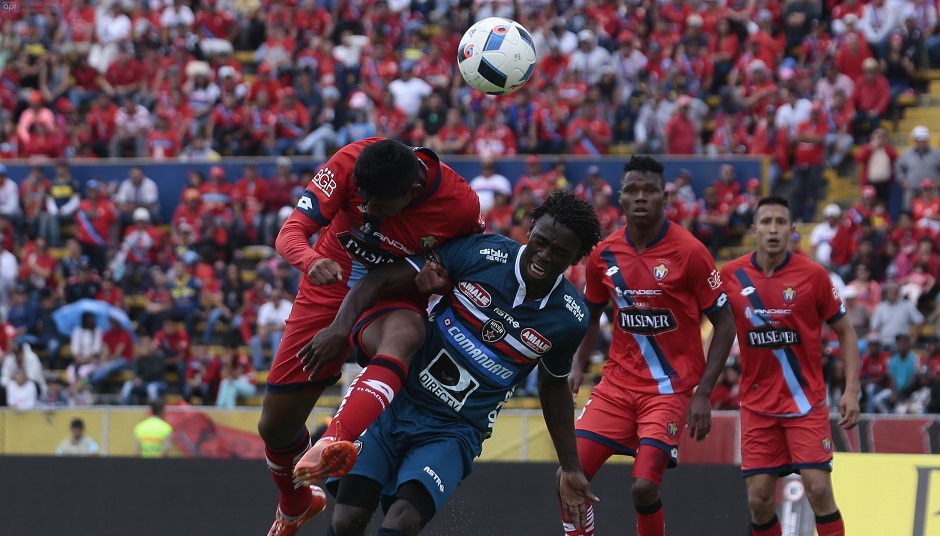 El Nacional vs River