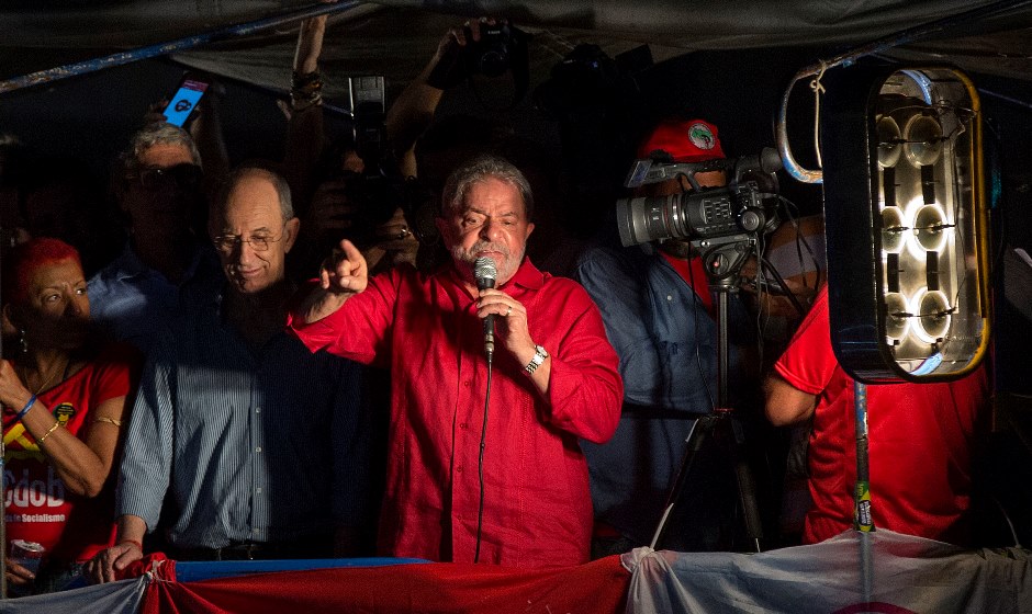 Manifestación en favor del Gobierno brasileño