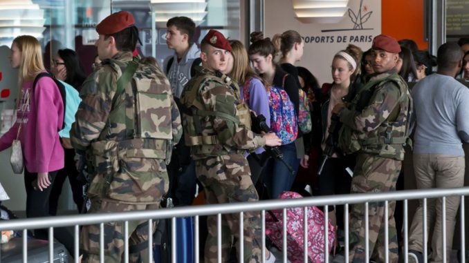 BELGICA-EXPLOSION-SEGURIDAD EN AEROPUERTOS