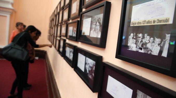 EXPOSICIÓN "DOCUMENTOS EXTRAVIADOS: NIÑOS DE CHERNÓBIL", EN LIMA