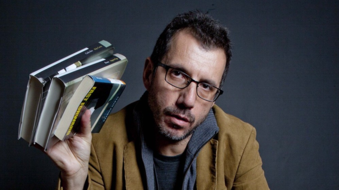 Escritor chileno Alberto Fuguet lanza su novela 'Sudor'