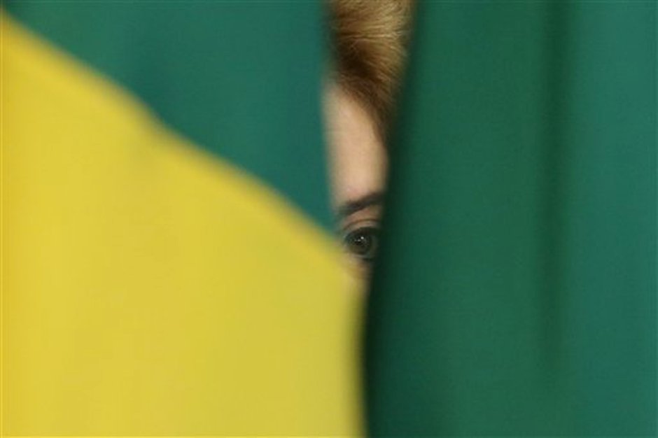 Congreso de Brasil inicia debate sobre juicio a Rousseff | La República EC