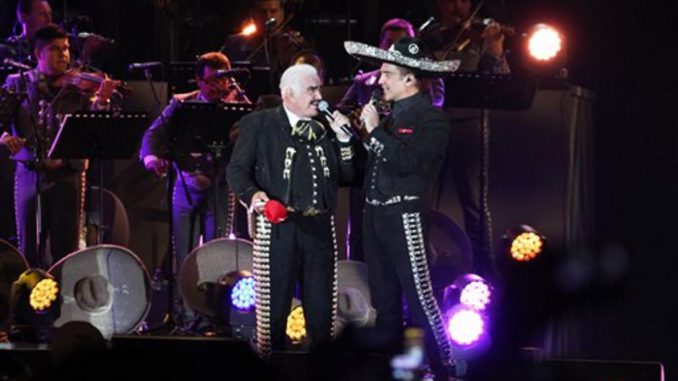 Vicente y Alejandro estadio Azteca