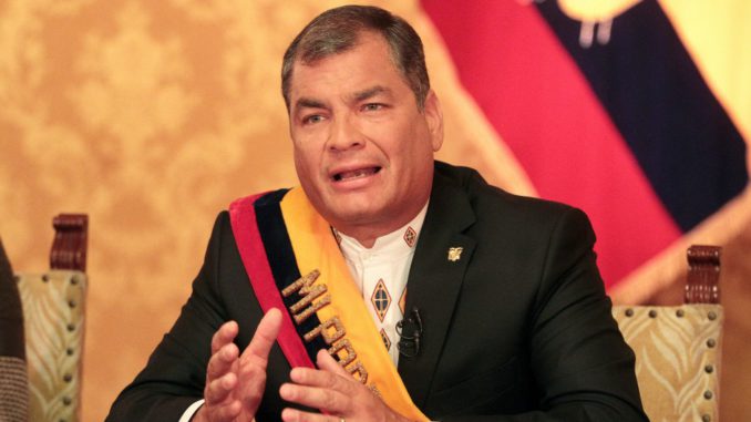 correa impuestos