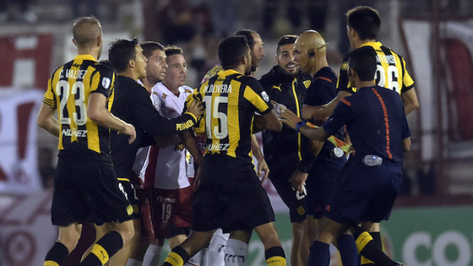 PEÑAROL VS. HURACÁN