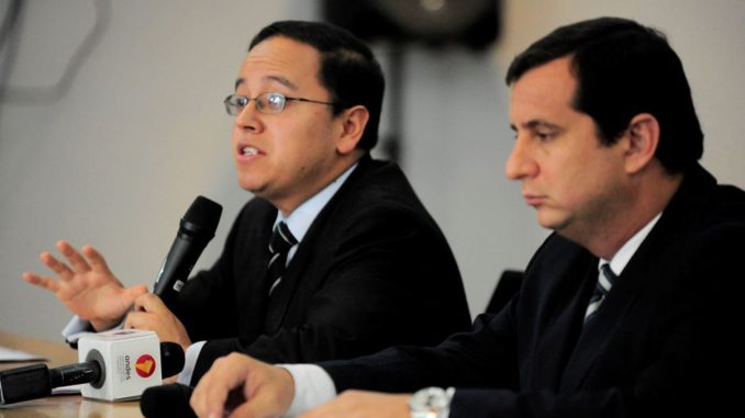 ministros impuestos