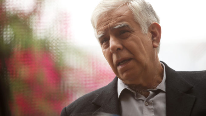 EL ESCRITOR PERUANO ALONSO CUETO REGRESA AL PASADO CON SU NUEVA NOVELA