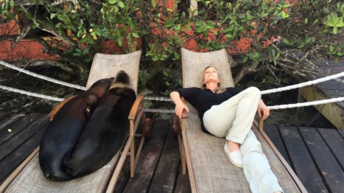 Bo Derek siesta