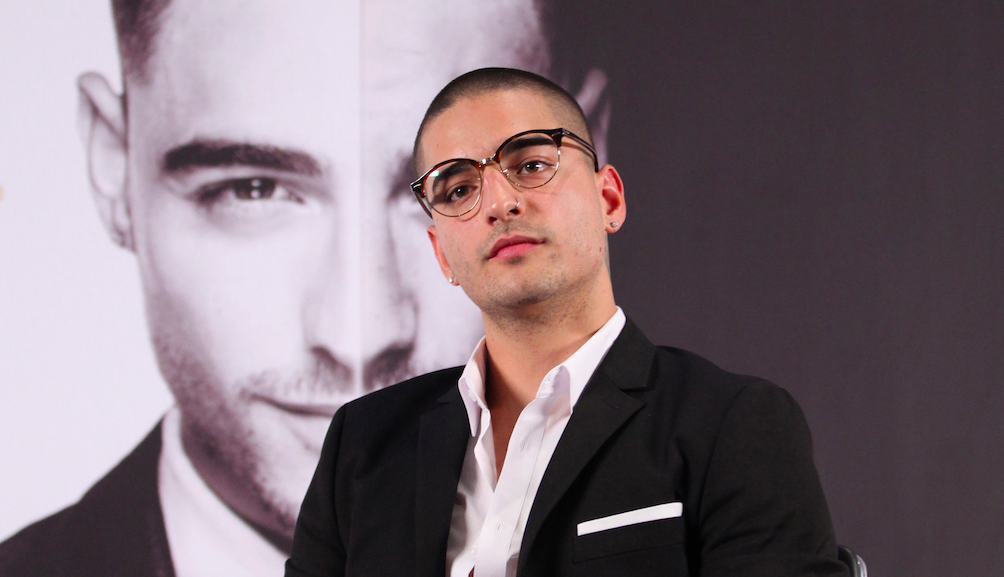 BOGOTÁ (COLOMBIA), 12/05/2016.- Fotografía del 14 de abril de 2016 del cantante colombiano Maluma posando durante una rueda de prensa en Ciudad de México. Maluma será el principal favorito de la próxima edición de los Premios Juventud, cuya lista de nominados se dio a conocer hoy, jueves 12 de mayo de 2016, al recibir ocho candidaturas de estos galardones que se entregan por votación popular. Estos premios que otorgará la cadena hispana Univision el próximo 14 de julio en Miami (EE.UU.) reconocen a las celebridades preferidas de los jóvenes latinos de Estados Unidos en el cine, la música, la televisión y los deportes. EFE/ARCHIVO/Mario Guzman