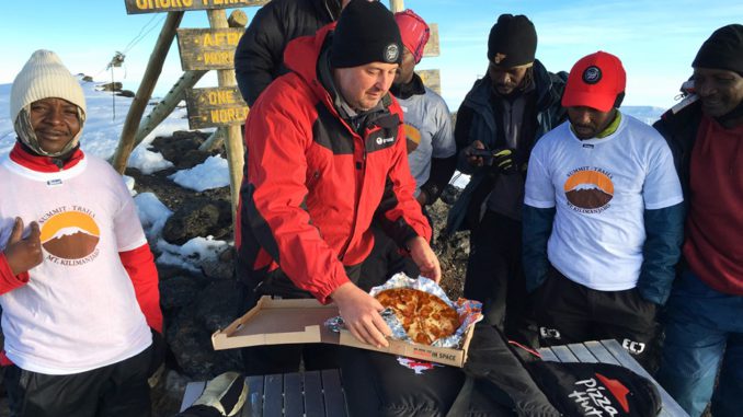 PIZZA EN EL KILIMANJARO