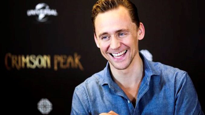 Tom Hiddleston James Bond
