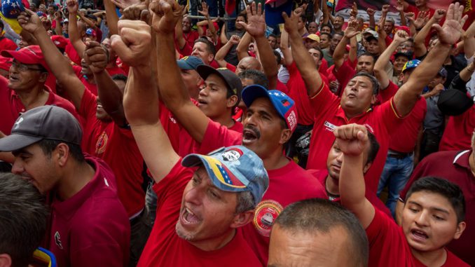 MADURO DEMANDARÁ A PARLAMENTO VENEZOLANO POR PEDIR ACTIVAR CARTA DEMOCRÁTICA