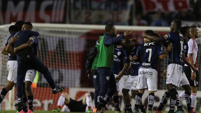 independiente clasifica