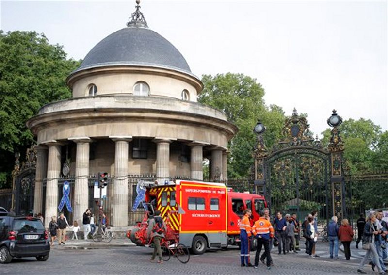 parque Paris caída rayo