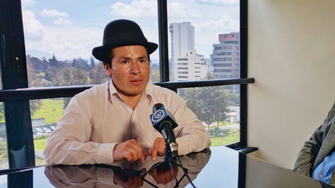 Julio Lima, dirigente kichwa-saraguro. Foto de La República.