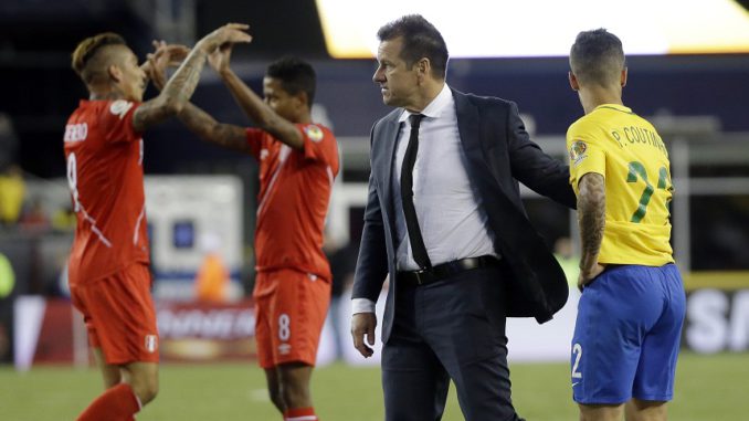 Dunga, Philippe Coutinho, Andy Polo, Paolo Guerrero