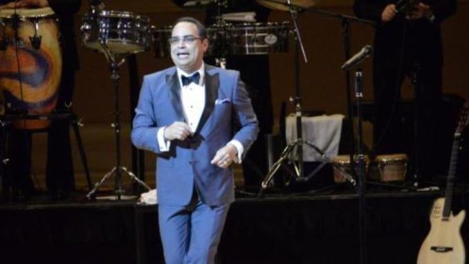 Gilberto santa rosa