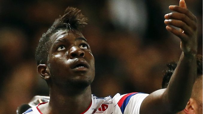 EL BARCELONA CIERRA EL FICHAJE DEL CENTRAL FRANCÉS UMTITI, SEGÚN "L'ÉQUIPE"