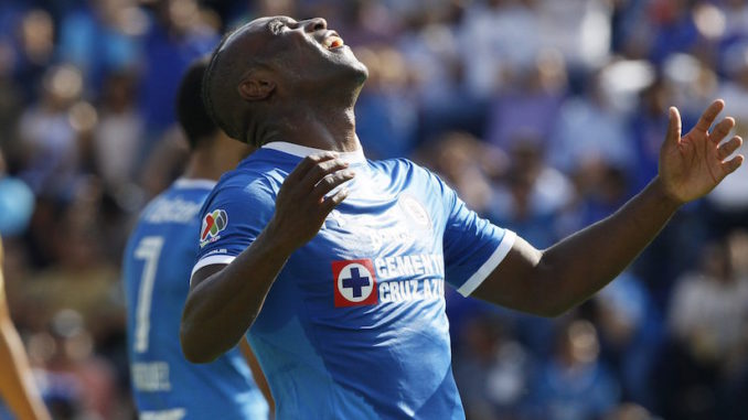 CRUZ AZUL VS PUMAS UNAM